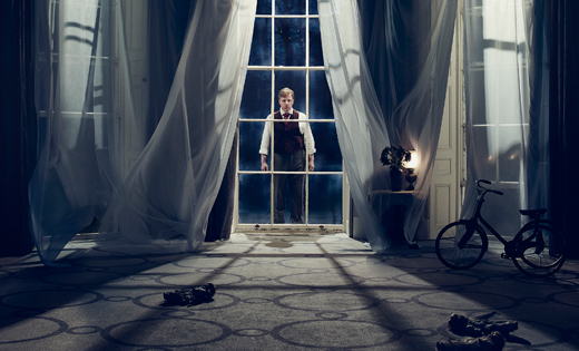 The Turn of the Screw is one of the Opera North productions featured in the DARE member discount offer. Image by Guy Farrow. August 2019
