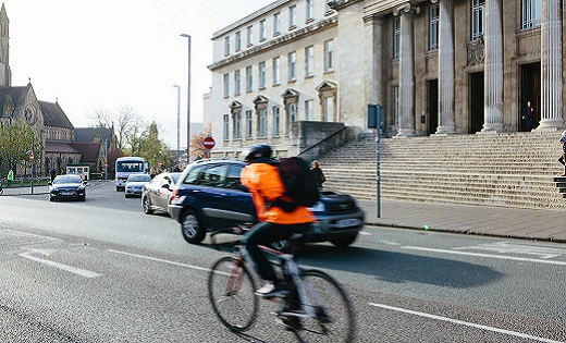 Cars_and_bike_outside_Parkinson_Building