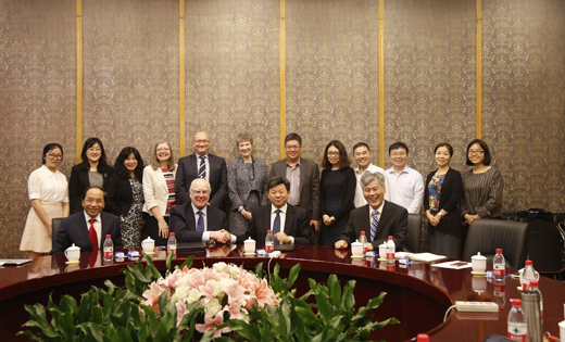 Sir Alan Langlands, Vice-Chancellor, signs an MoU with President YANY Renshu, China University of Mining and Technology in Beijing June 2018