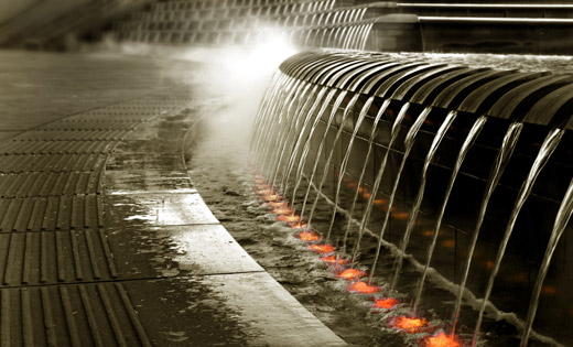 Sheffield_Station_Fountains_by_Josh_Caudwell